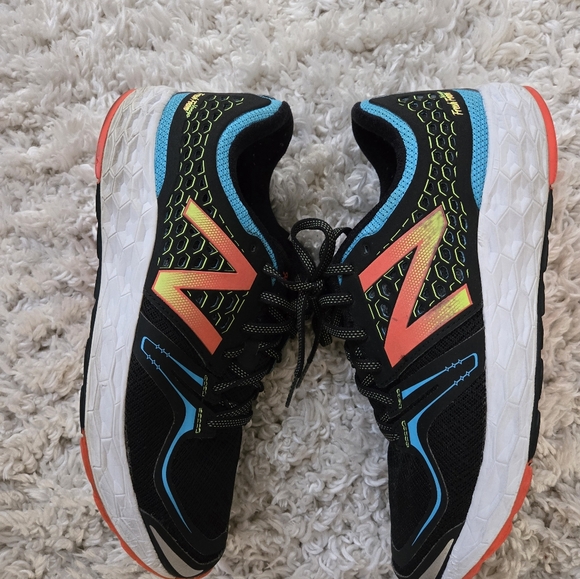 New Balance/Fresh Foam Vongo Sneakers - Picture 5 of 9